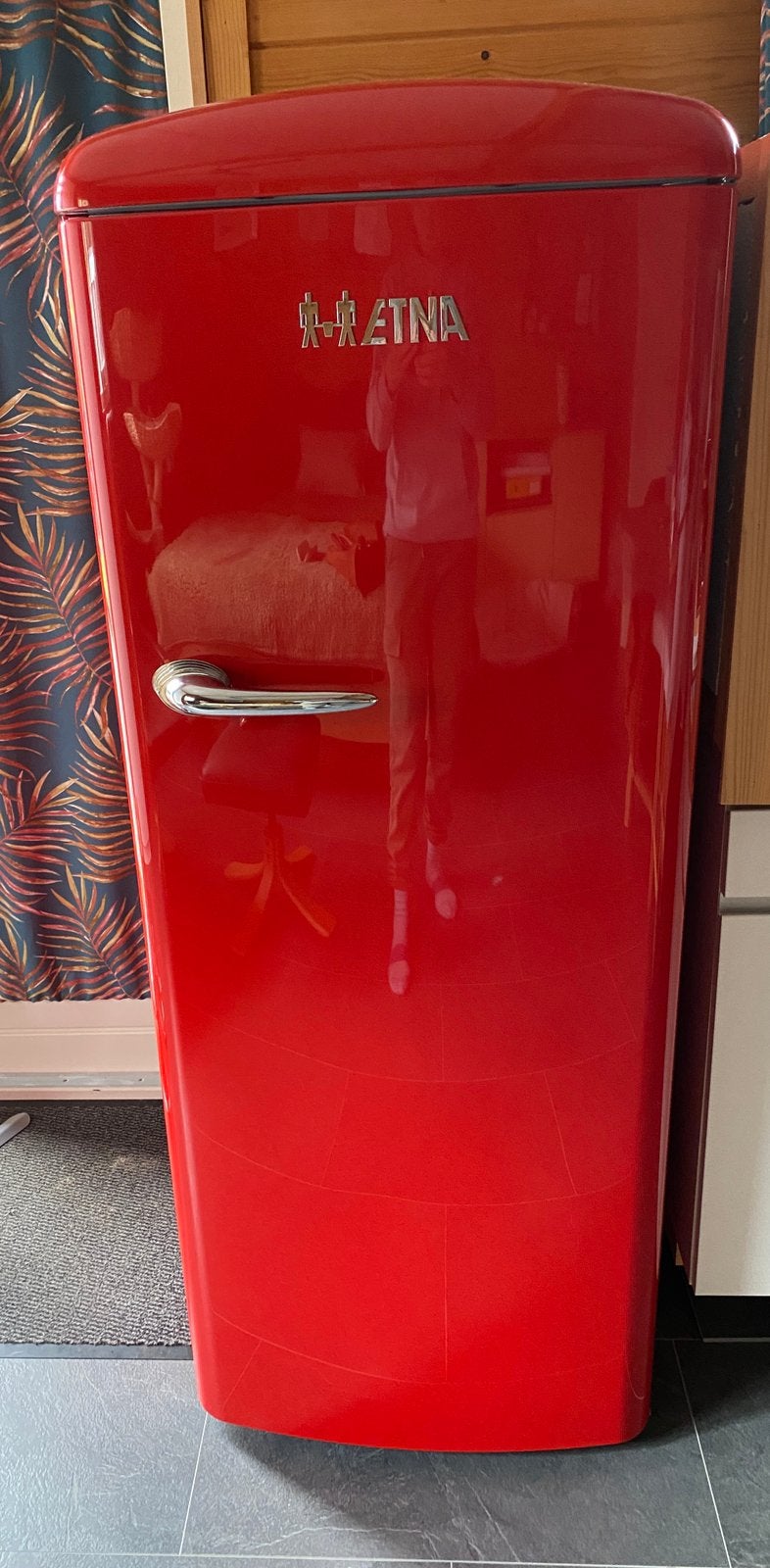 Etna vintage koelkast rood, Witgoed en Apparatuur, Ophalen, 200 liter of meer, 60 cm of meer, Zo goed als nieuw