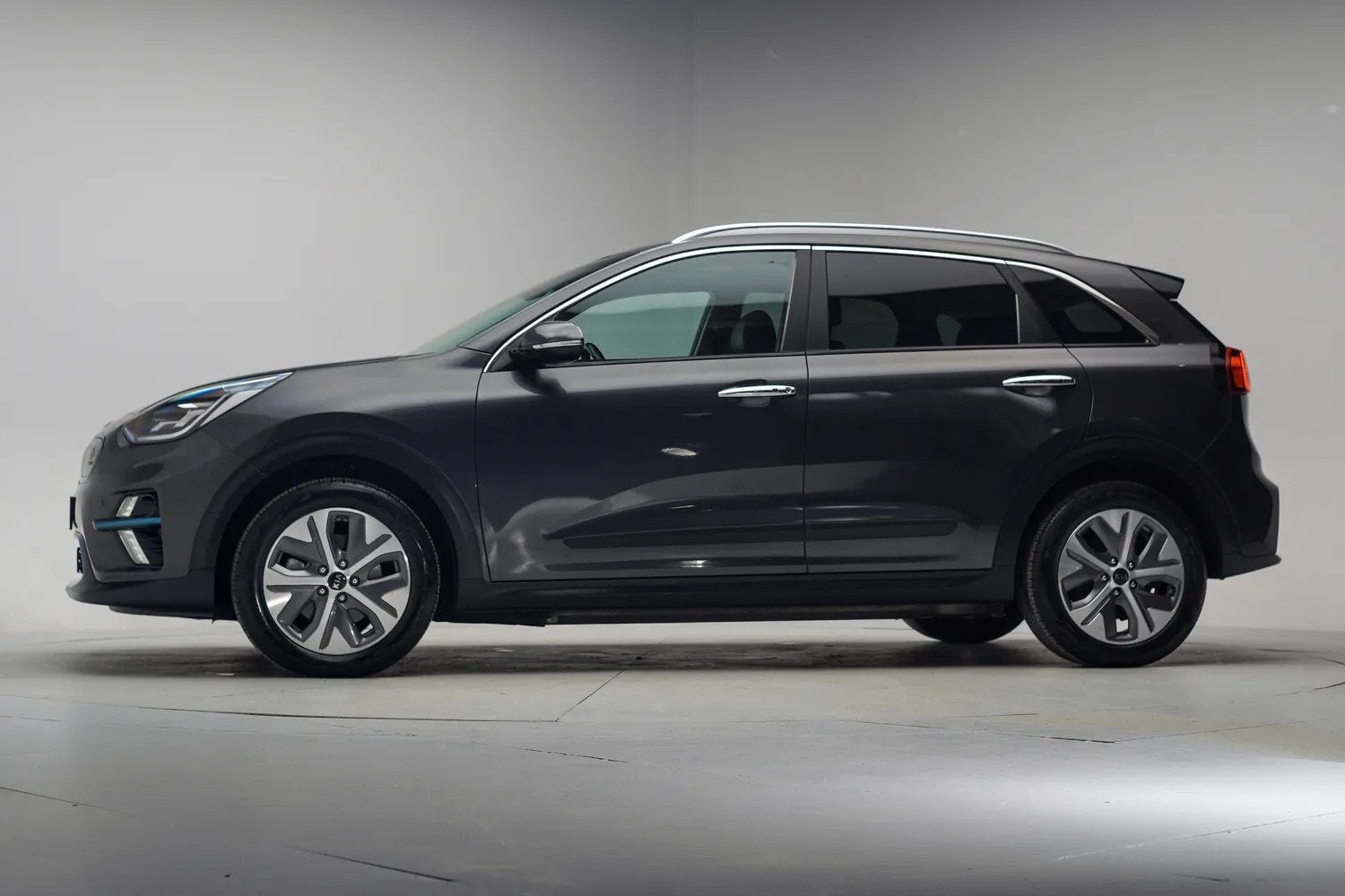 Kia e-Niro DynamicPlusLine 64 kWh [ Schuifdak Leder Camera J, Automaat, 0 cilinders, Gebruikt, 1712 kg