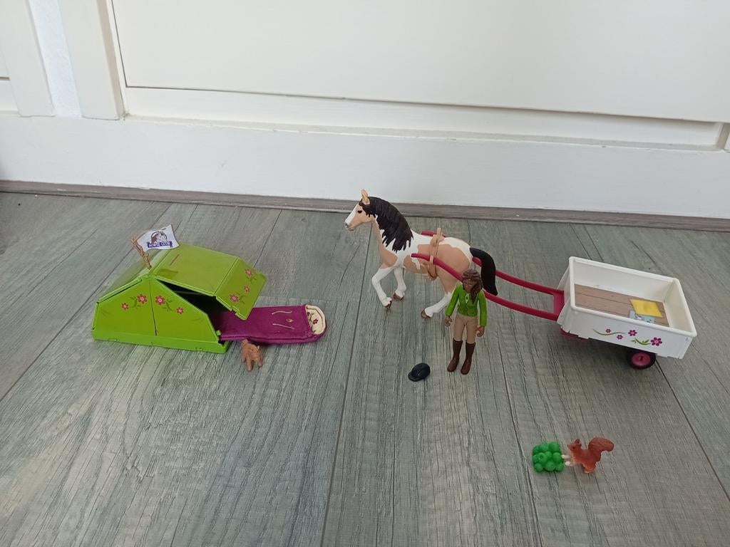 Schleich 42745 Paardrijden en kamperen speelset, Ophalen of Verzenden, Zo goed als nieuw, Jongen of Meisje