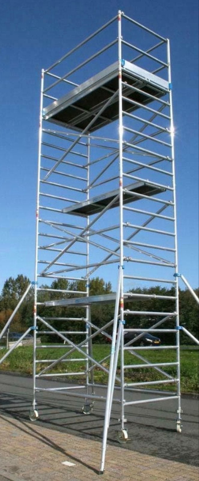 Gezocht: Complete rolsteiger Alterex, ca. 8m hoog, gezocht, Ophalen of Verzenden, Gebruikt, Rolsteiger of Kamersteiger, 5 meter of hoger