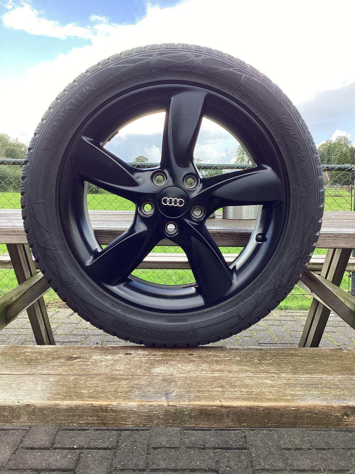 17” originele Audi A3 met 205-50-17❄️banden Vredestein 4x8mm, Gebruikt, Banden en Velgen, 17 inch, Personenwagen