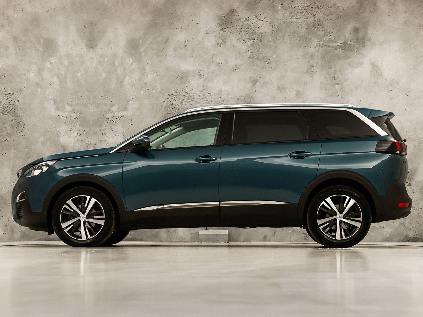 Peugeot 5008 1.2 PureTech GT-Line 7 Persoons Automaat 131Pk, 12 maanden, Euro 6, 1199 cc, Blauw