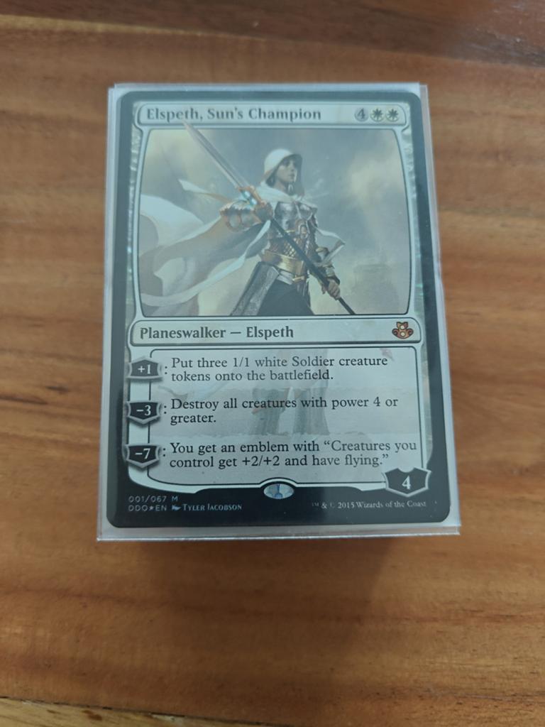 Elspeth, sun's champion duel deck, Hobby en Vrije tijd, Verzamelkaartspellen | Magic the Gathering, Zo goed als nieuw, Speeldeck