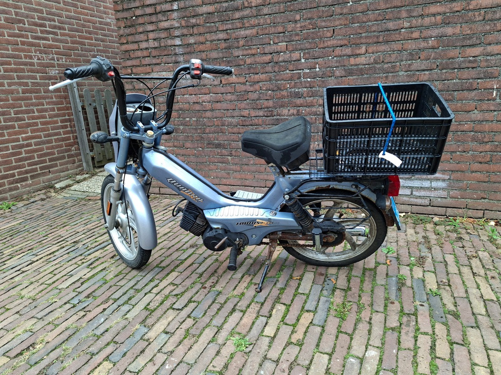 Tomos Snorfiets Opknapper - Rijdt, maar heeft aandacht nodig, Fietsen en Brommers, Ophalen, Gebruikt, Benzine, Tomos