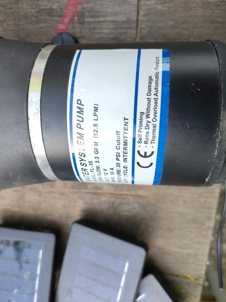 Waterpomp 12 volt, Verzenden, Zo goed als nieuw, Overige typen