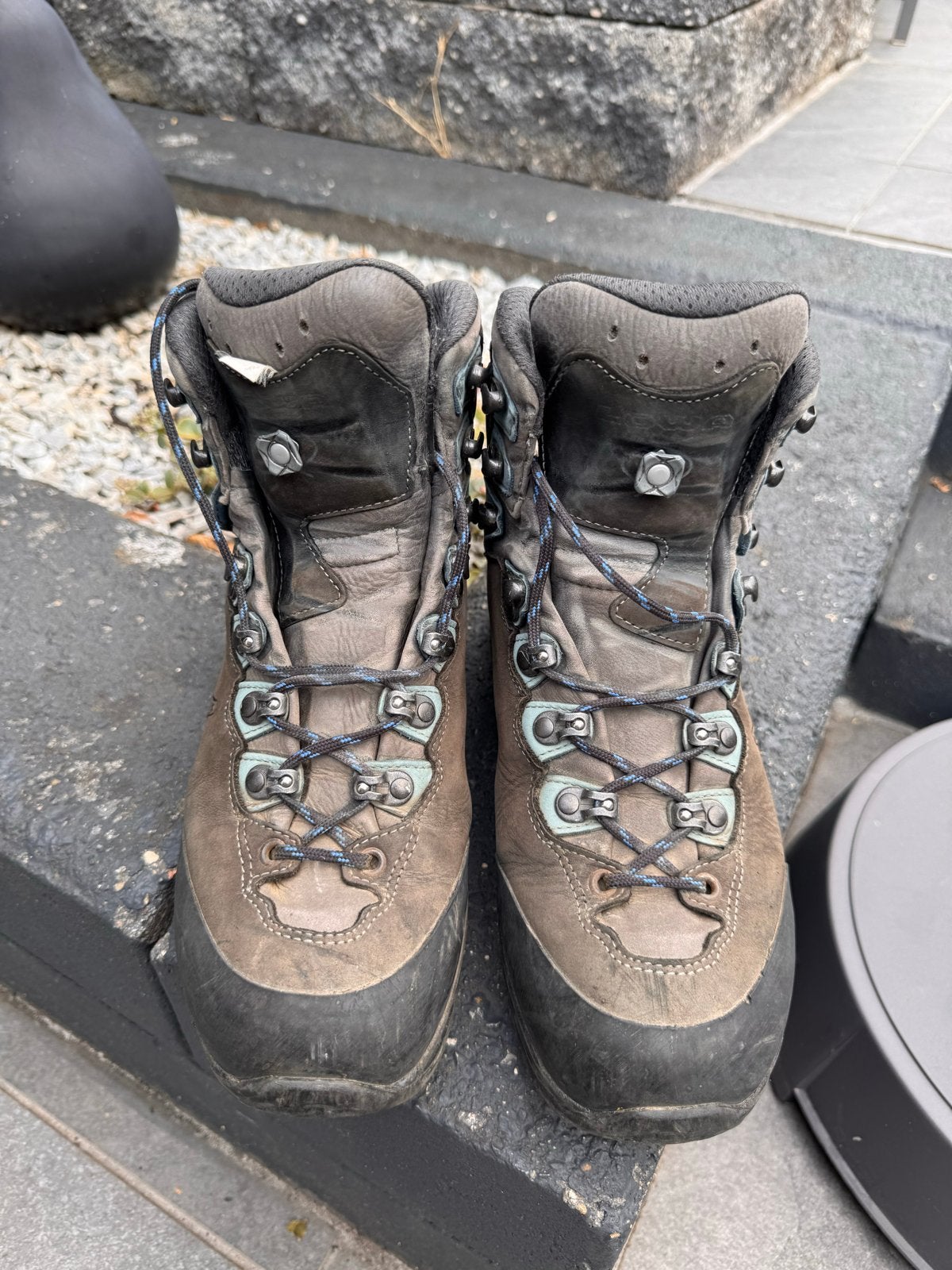 Lowa GTX Wandelschoenen - Comfortabel en Robuust, Ophalen of Verzenden, Gebruikt, Schoenen