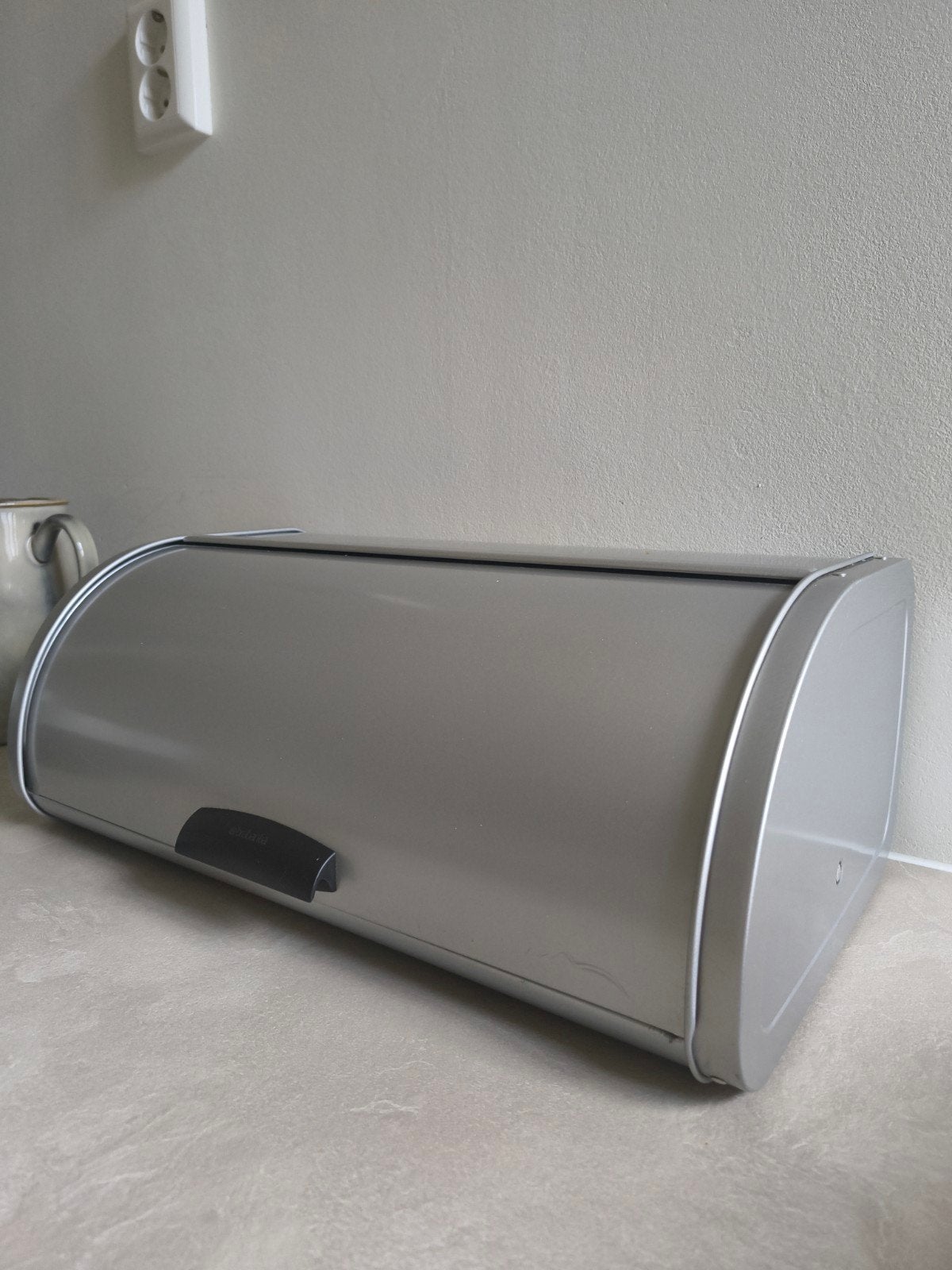 Brabantia broodtrommel zilver., Ophalen of Verzenden, Gebruikt
