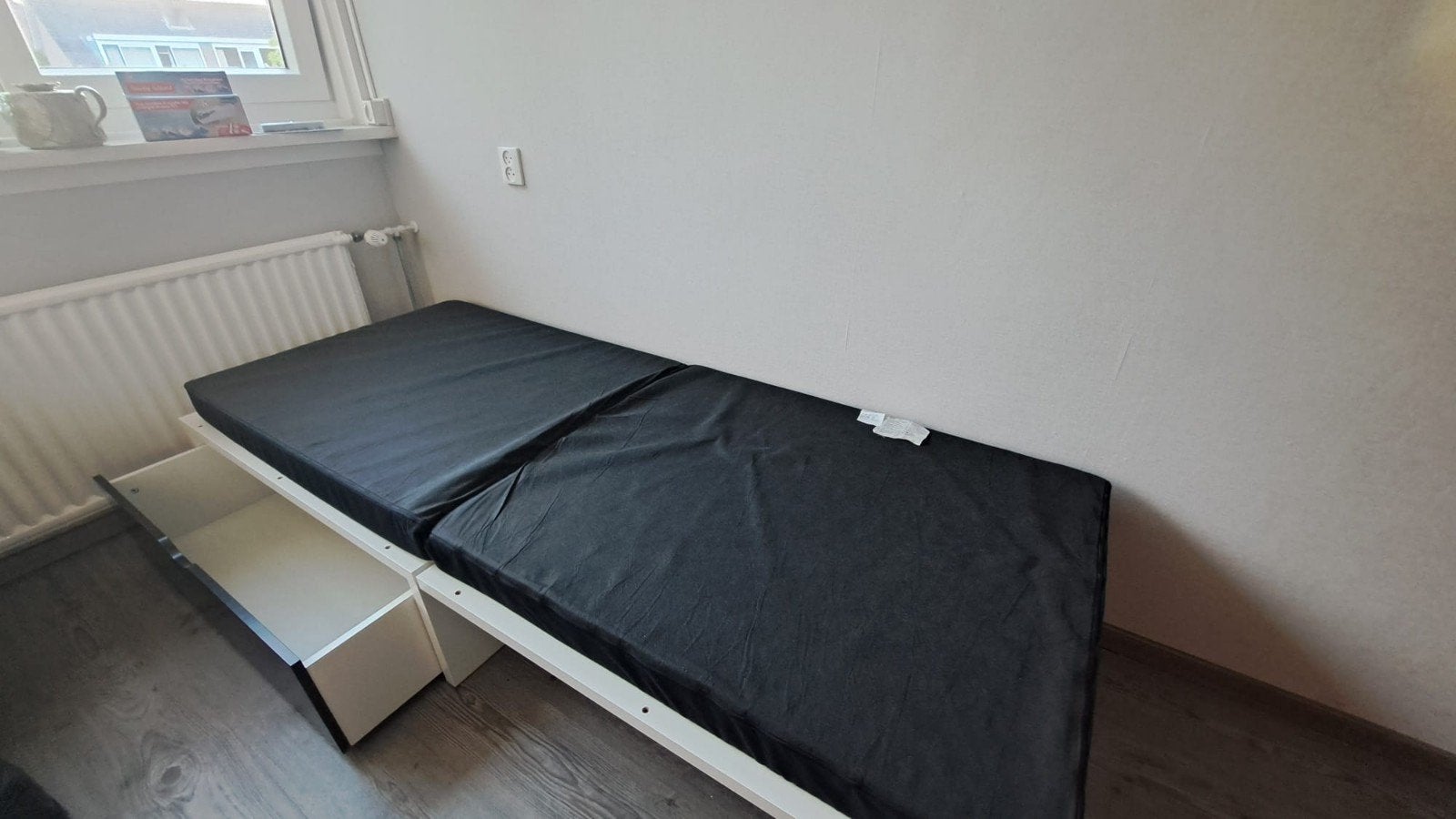1 persoons opklapbaar bed/ stoel logeerbed van Ikea 80x200cm, Ophalen, Gebruikt, Eenpersoons, Wit