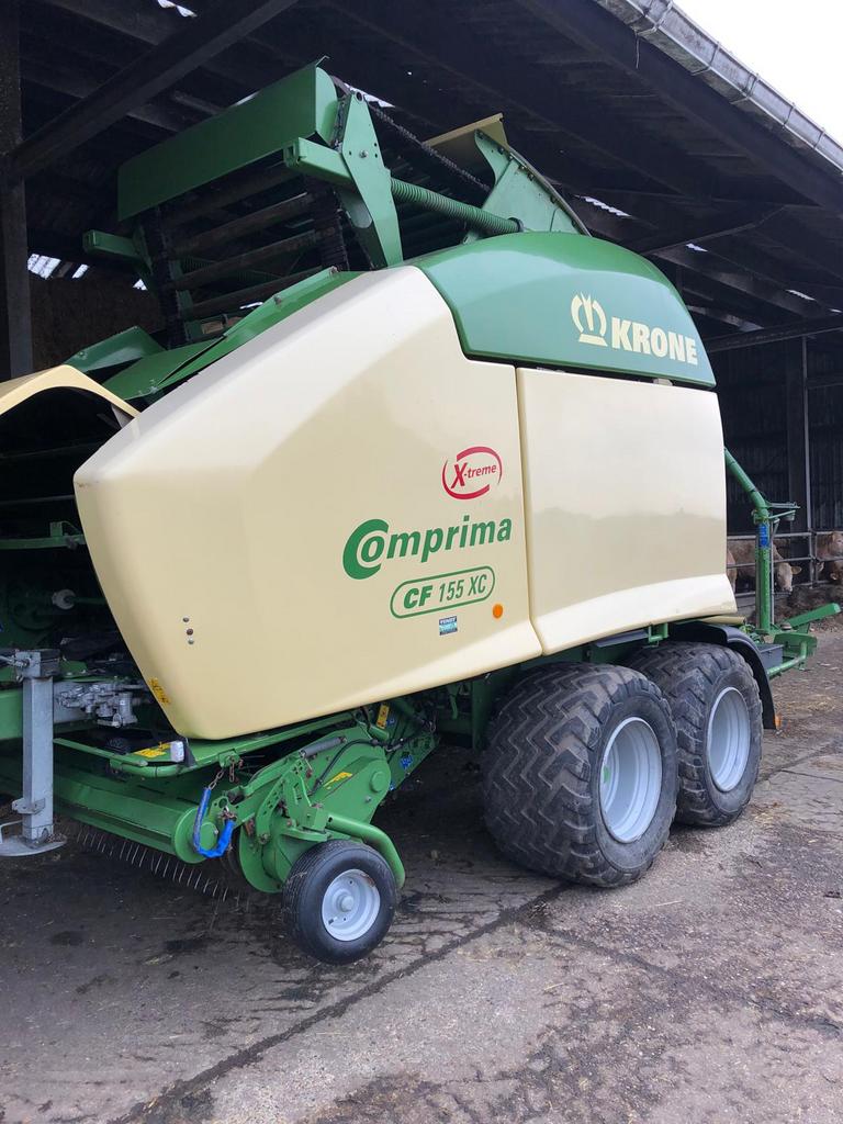 Krone Comprima CF 155 XC grote ronde balen pers, Ophalen, Oogstmachine