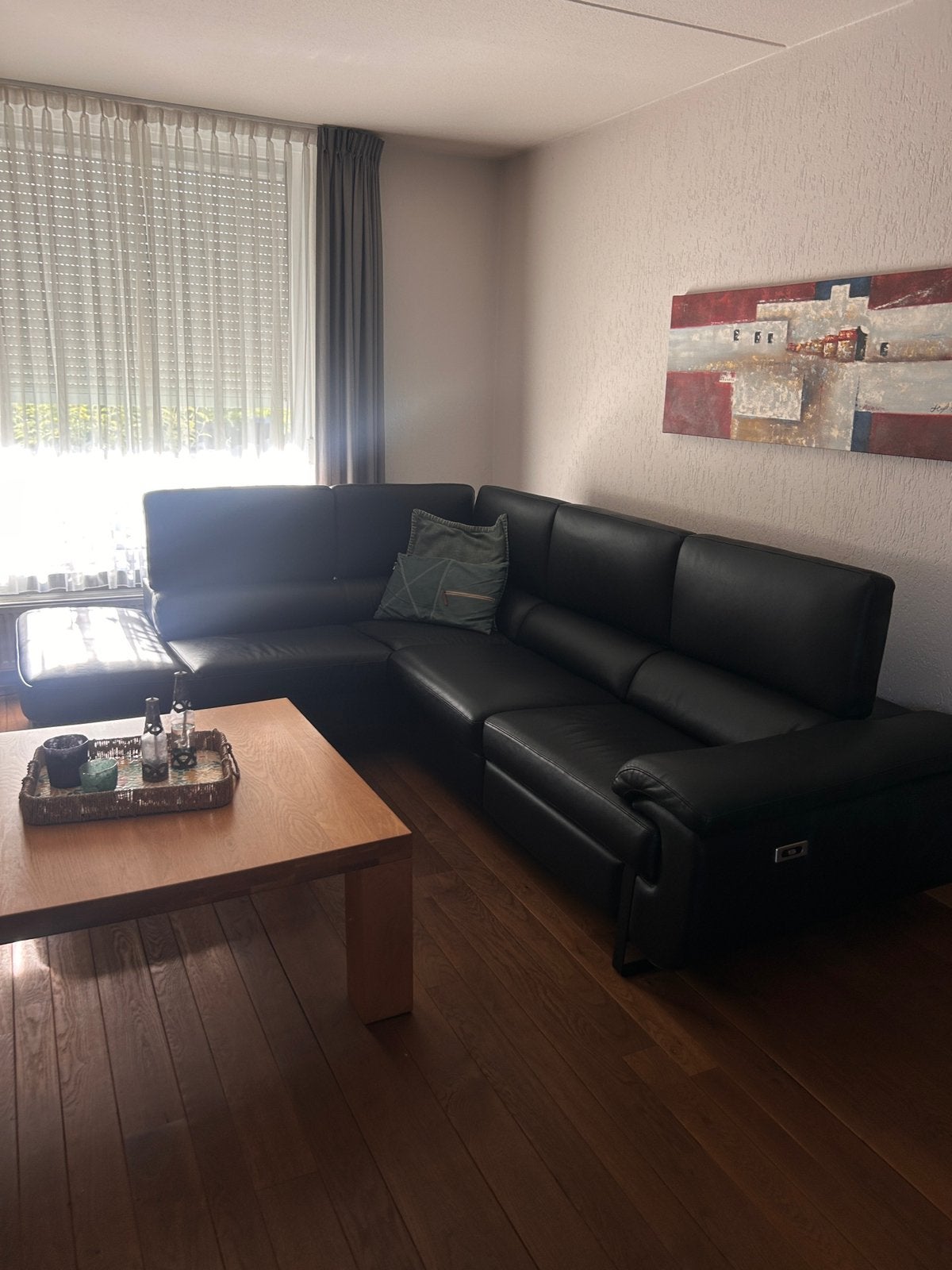 Nieuwe bank, Ophalen, Zo goed als nieuw, Leer