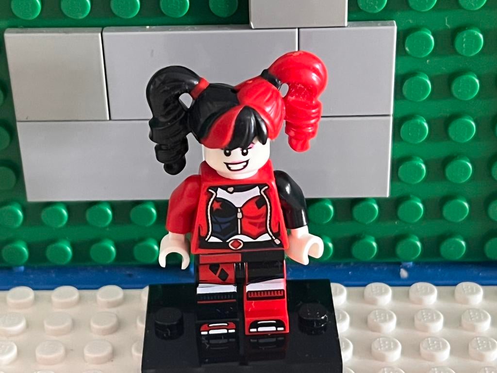 Lego minifiguur Harley quinn, Kinderen en Baby's, Speelgoed | Duplo en Lego, Ophalen of Verzenden, Zo goed als nieuw