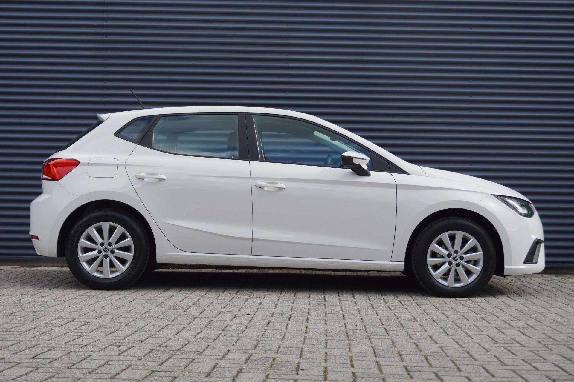 SEAT Ibiza 1.0 EcoTSI 95pk Style | Climatronic | FullLink |, Auto's, Seat, Voorwielaandrijving, 12 maanden, Stof, 95 pk
