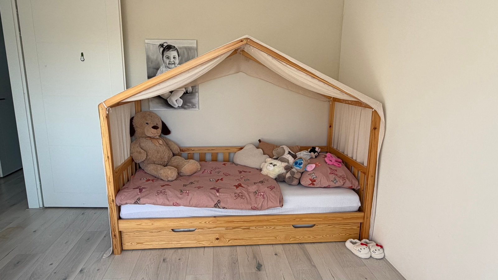 BED ALS HUIS DALLAS+ DAK+LATTENBodem en slaapla, Ophalen, 85 tot 100 cm, Zo goed als nieuw, Lattenbodem
