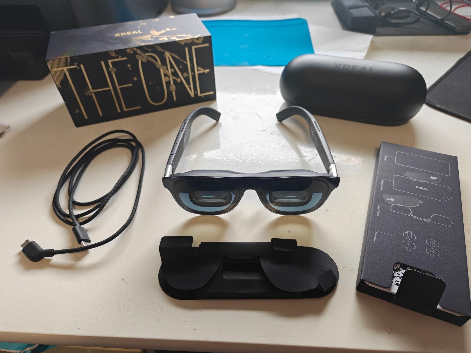 nieuwe XREAL one pro (L) xr/ar glasses bril, Ophalen of Verzenden, Nieuw, VR-bril, Overige platformen