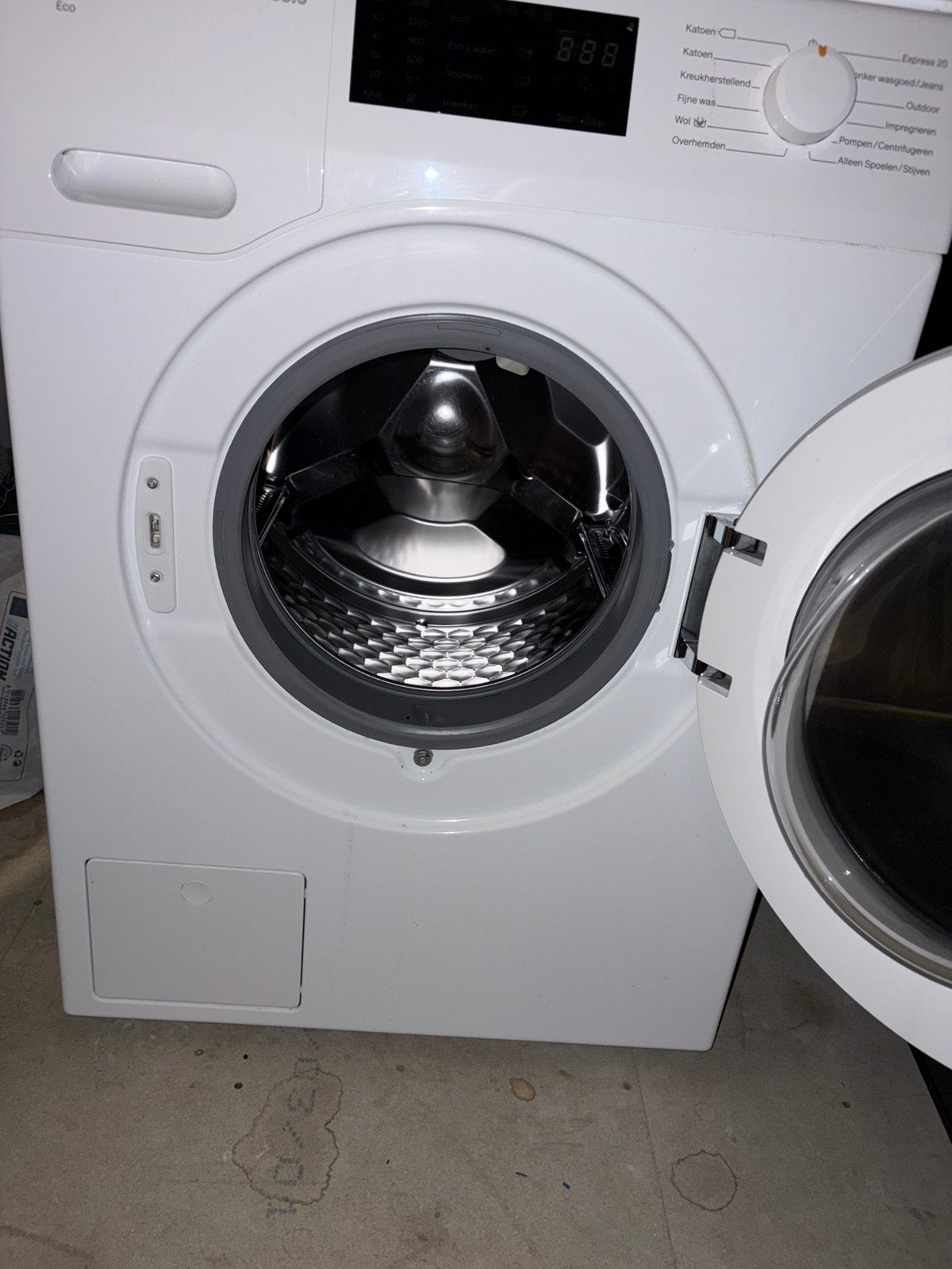 Foto 3 van Miele W1 Classic Eco wasmachine – goed werkend