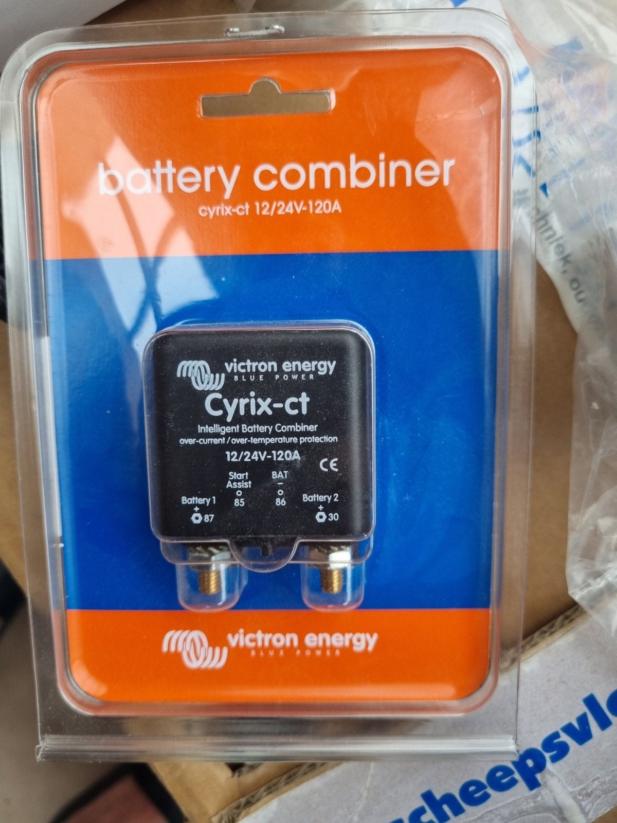 Nieuwe Victron Energy Cyrix-ct 12/24V-120A Battery Combiner, Ophalen of Verzenden