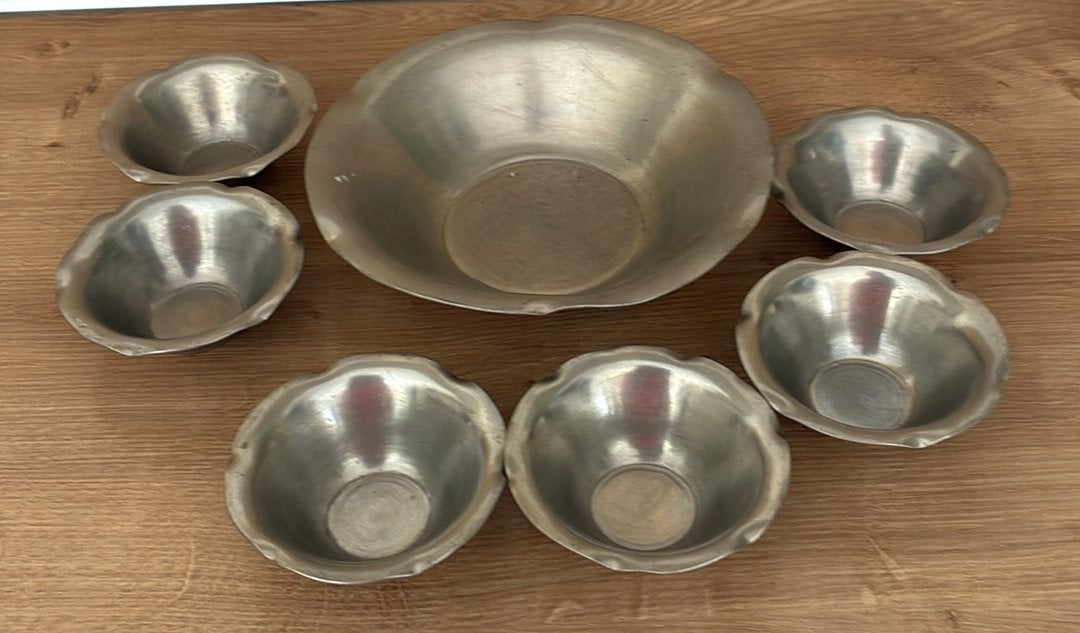 Handgemaakte pinda/schalen set Indonese geschulpte rand, Ophalen of Verzenden