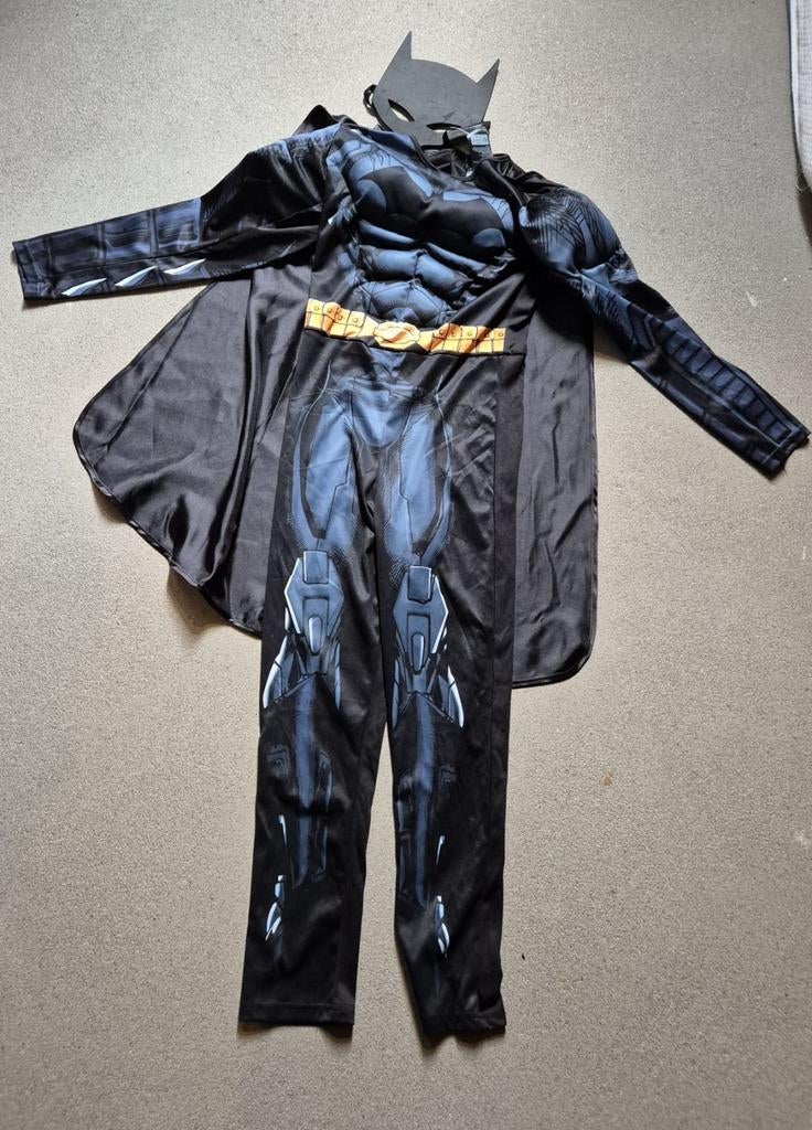 Batmanpak maat 134/140 - Slechts 1x gedragen!, Kinderen en Baby's, Carnavalskleding en Verkleedspullen, Ophalen of Verzenden, Zo goed als nieuw