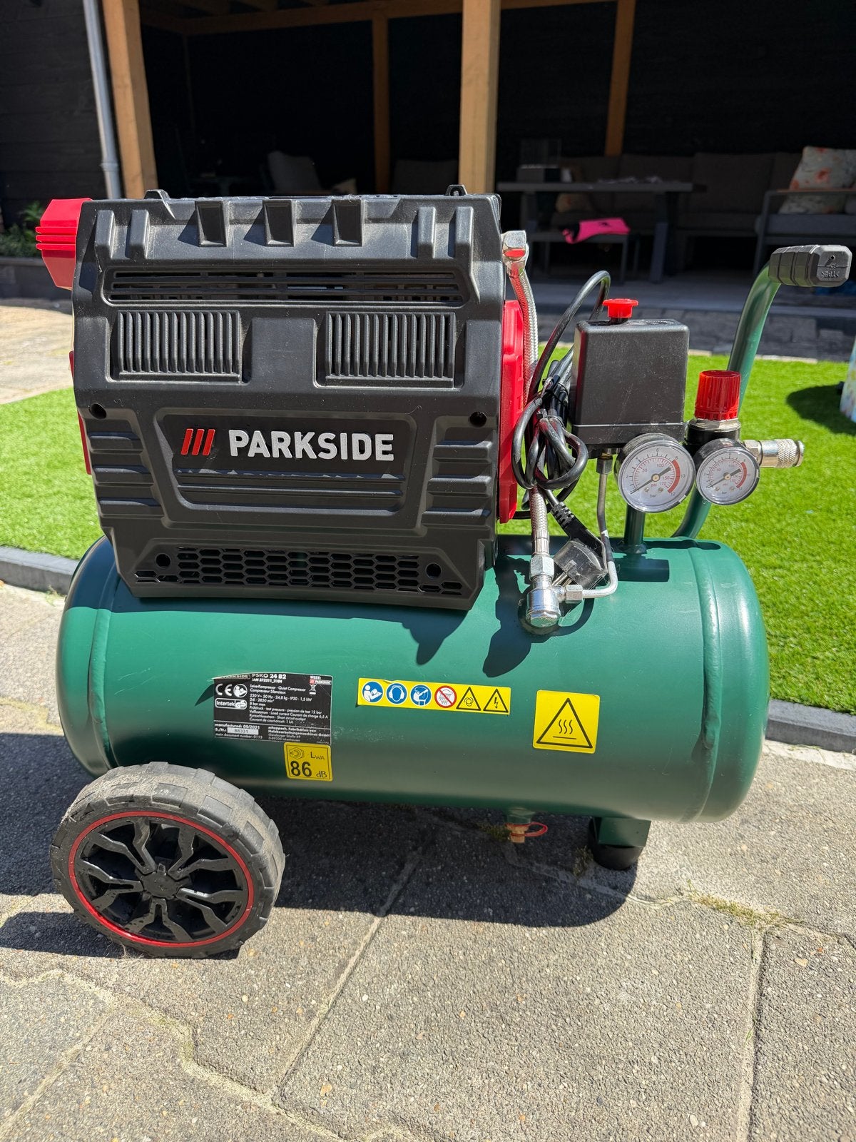 Parkside PSKO 24 B2 Stille Compressor - Zo goed als nieuw, Doe-het-zelf en Verbouw, Compressors, Ophalen, 6 tot 10 bar, Zo goed als nieuw