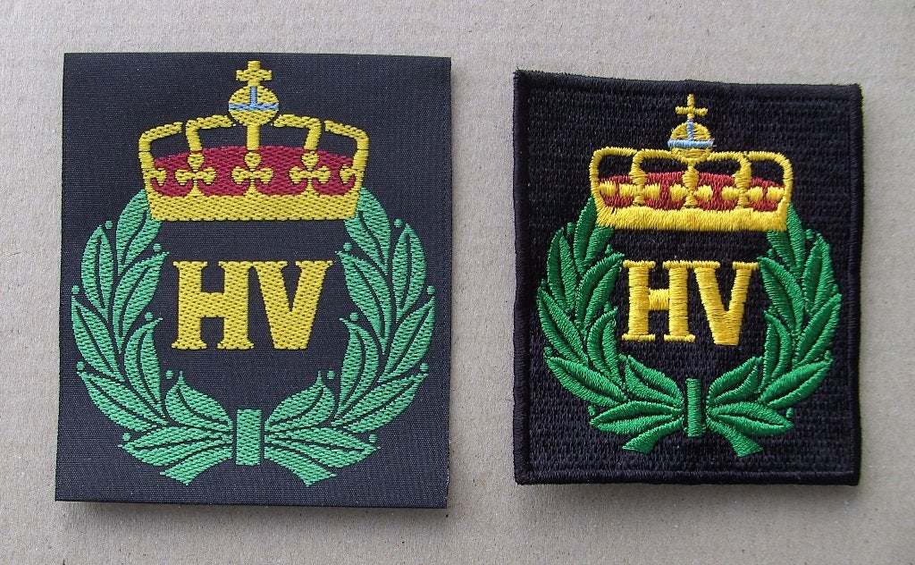 2 emblemen Natres / Nationale Reserve Noorwegen, Ophalen of Verzenden, Landmacht, Overige gebieden, Embleem of Badge