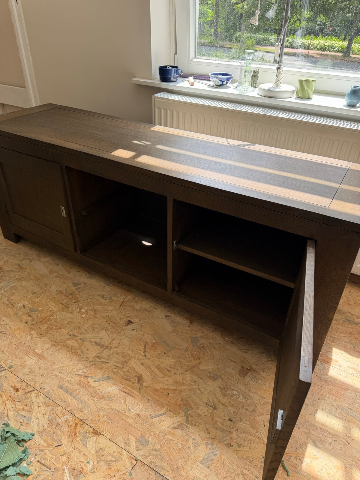 Eikenhouten TV-meubel / Dressoir met opbergruimte, Ophalen, Gebruikt, 150 tot 200 cm, Eikenhout