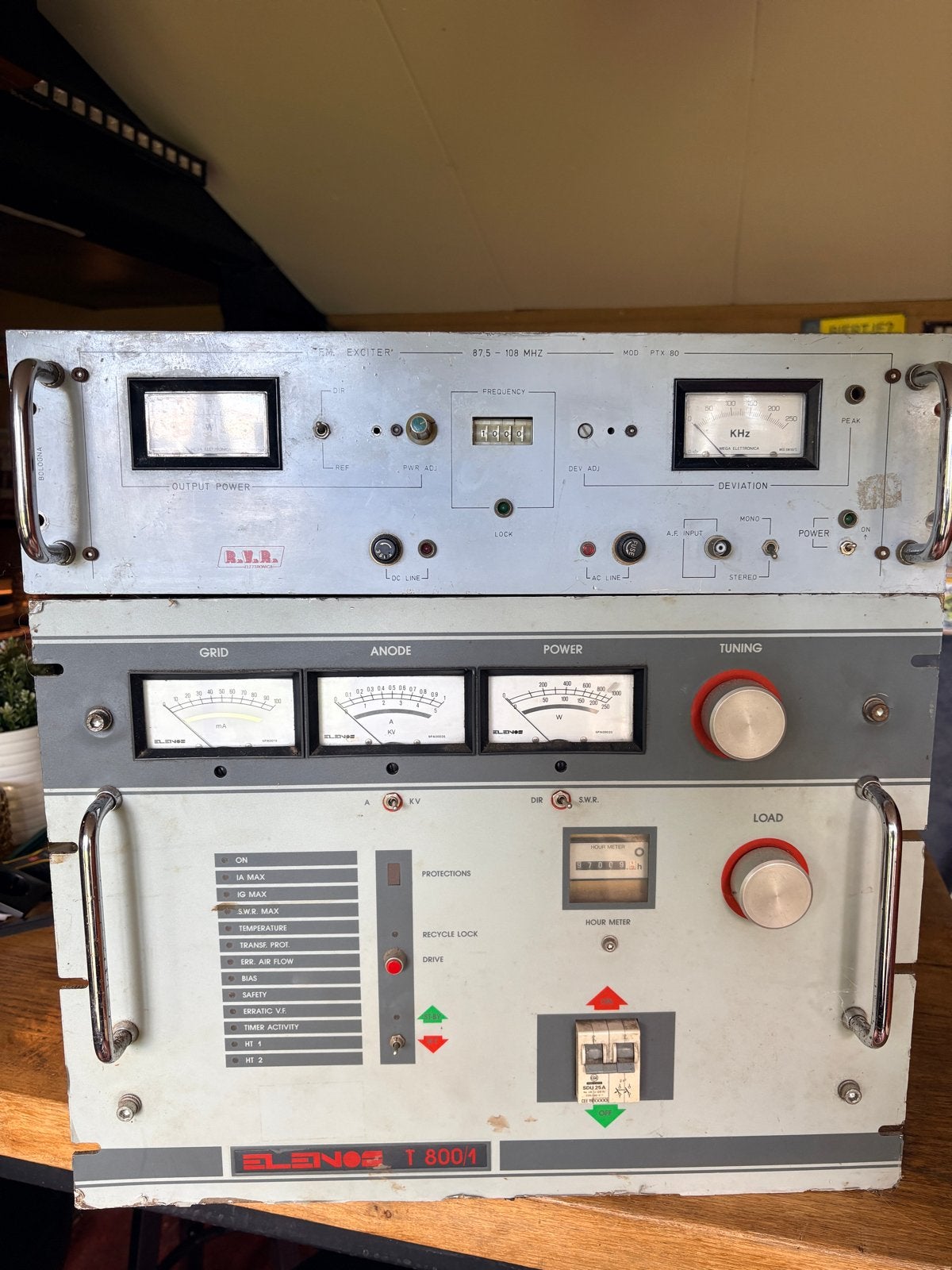 Elenos T800 met RVR sturing, Ophalen of Verzenden, Gebruikt