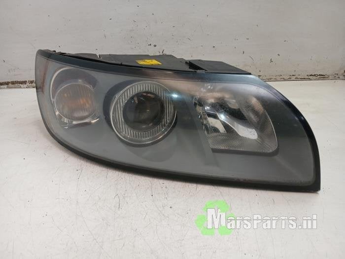 Koplamp rechts van een Volvo V50, Gebruikt, -, -, Ophalen of Verzenden