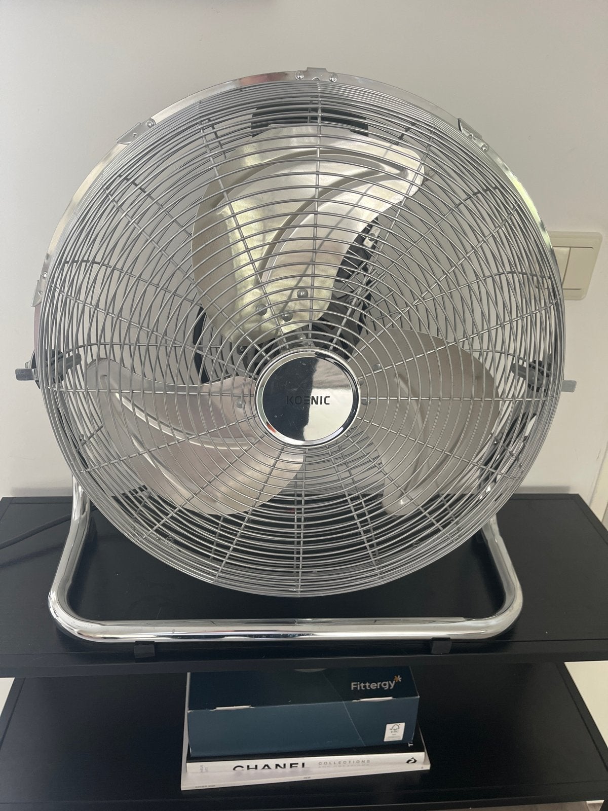 KOENIC Vloerventilator KFF400-M - 40cm - Krachtig  - 100W, Ophalen, Zo goed als nieuw, Vloerventilator
