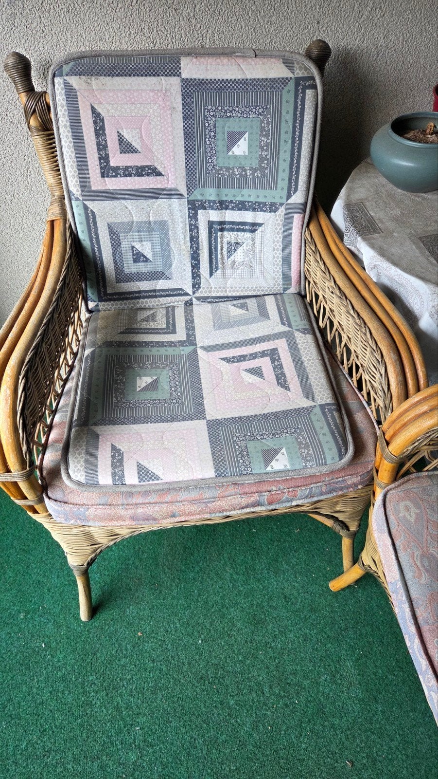 Vintage rotan stoel met kussen, Huis en Inrichting, Stoelen, Ophalen, Gebruikt, Overige kleuren, Vintage