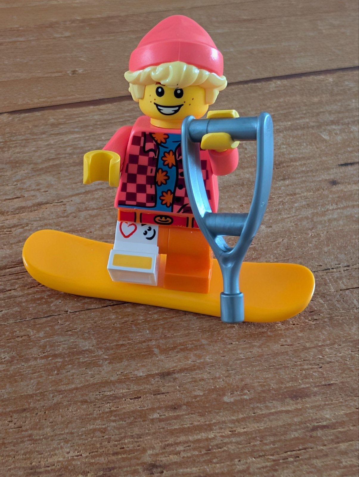 Lego Minifigures pechvogel met gipsen been, Lego, Nieuw, Ophalen of Verzenden, Minifiguur