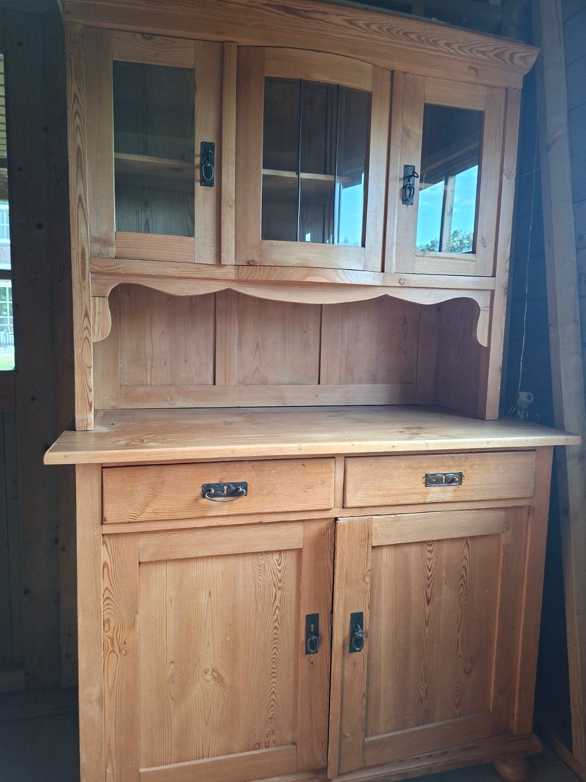 Oud grenen buffetkast te koop, Huis en Inrichting, Kasten | Buffetkasten, Ophalen, Gebruikt, 200 cm of meer, Glas
