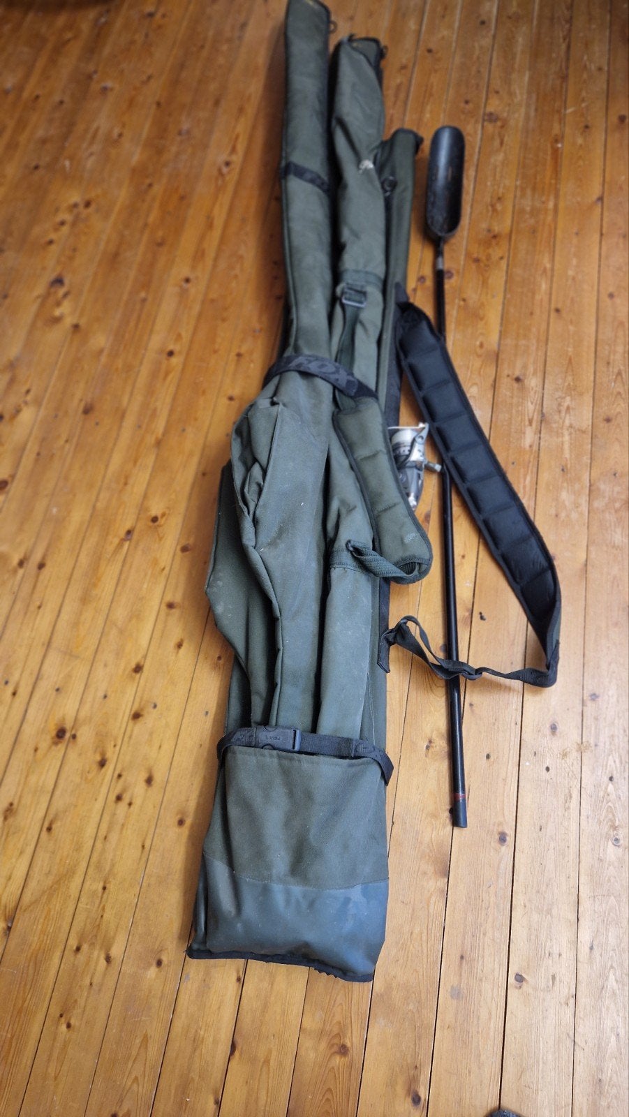 Complete vishengel set met molen en foedraal, Watersport en Boten, Hengelsport | Algemeen, Ophalen