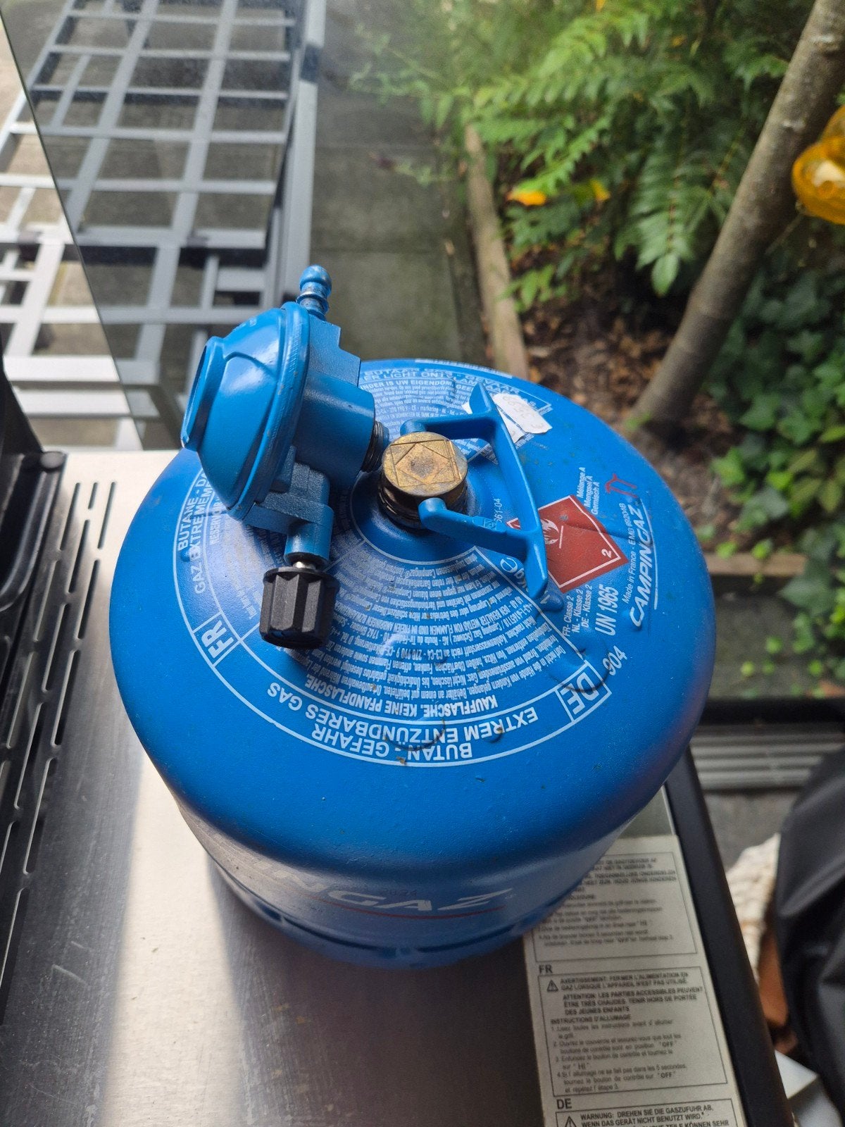 lege gasfles Campinggaz 904 met reduceer, Ophalen of Verzenden