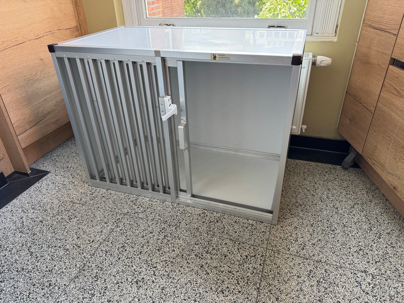 Honden bench kennel aluminium, Ophalen, Gebruikt