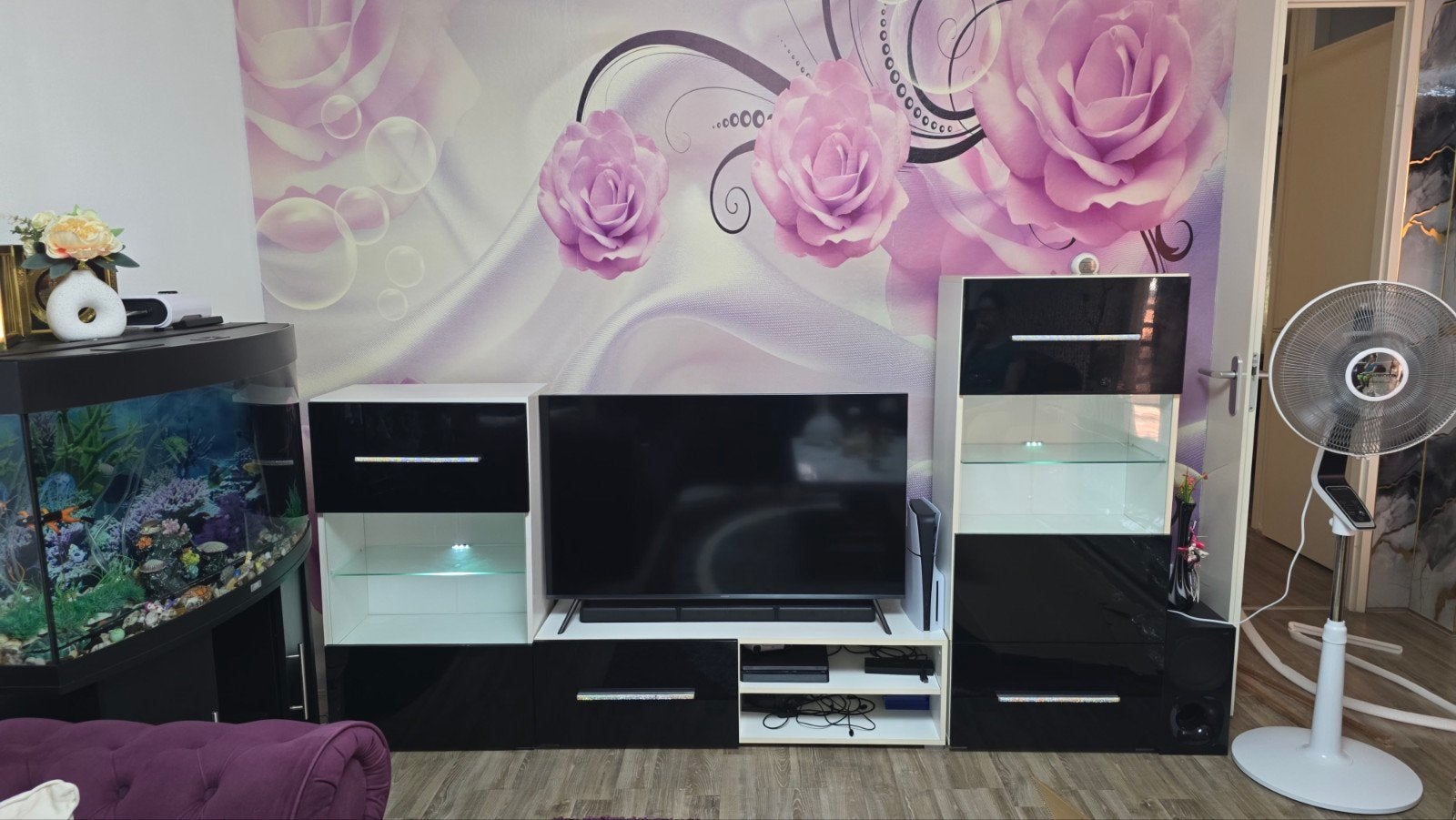 TV-meubel Breedte 240 cm, Ophalen of Verzenden, 25 tot 50 cm, 200 cm of meer, Minder dan 100 cm