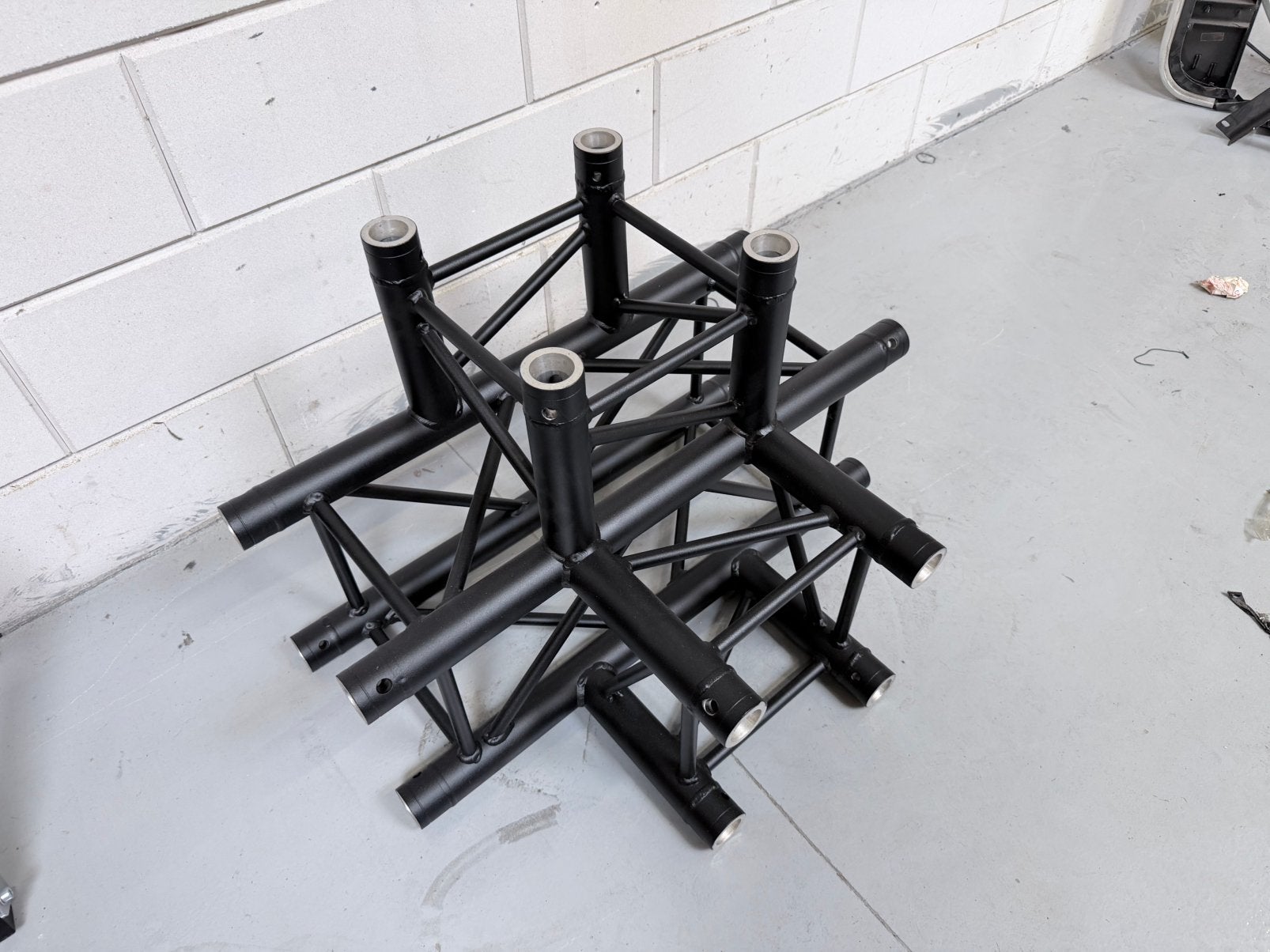 2x Prolyte X30-V C020 4-Weg hoek T + down zwart, Ophalen, Zo goed als nieuw, Overige typen, Kleur