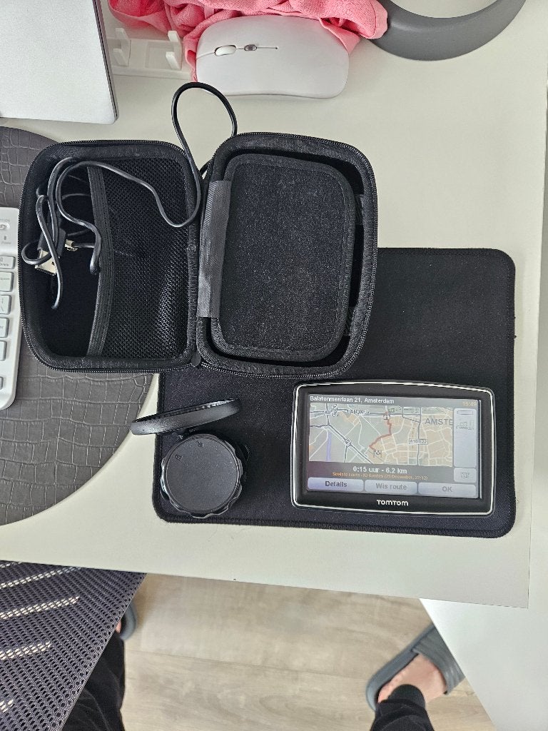 TomTom XL Navigatie met EasyPort Houder, Tasje & Kabels, Auto diversen, Ophalen, Gebruikt