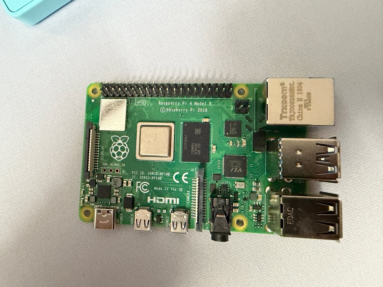 Raspberry Pi 4 Model B 1GB RAM met FLIRC Behuizing, Ophalen of Verzenden, Gebruikt