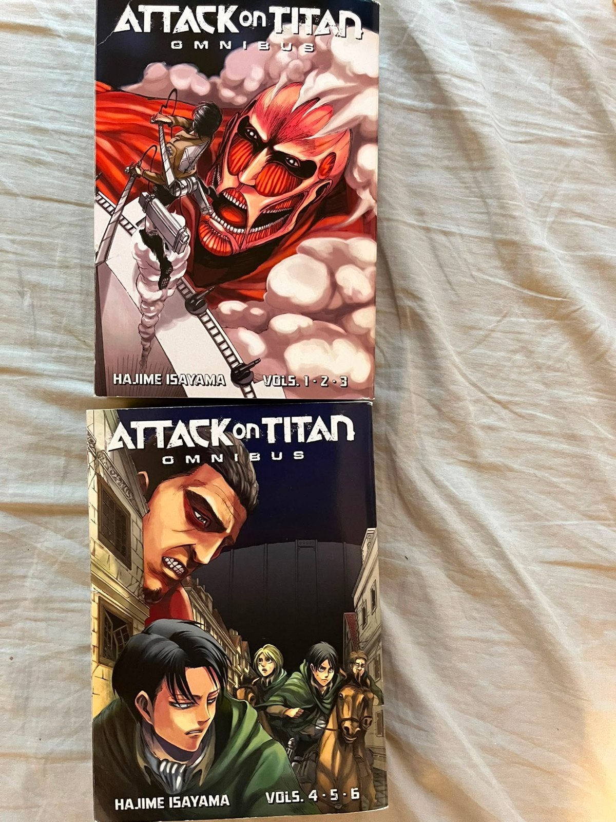 Attack on Titan Omnibus Vol. 1-6 (Hajime Isayama), Meerdere stripboeken, Ophalen of Verzenden, Zo goed als nieuw, Hajime Isayama