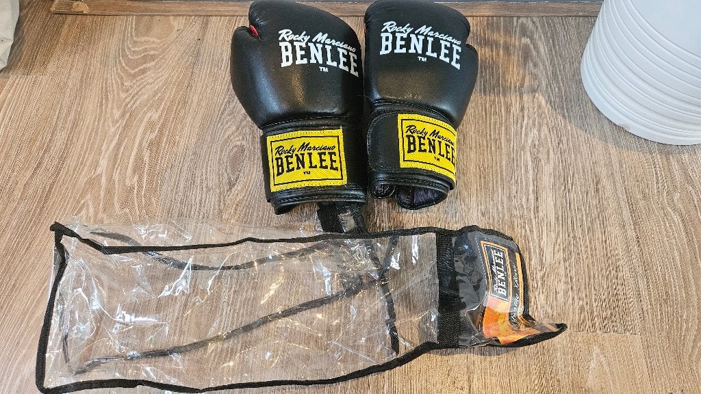 Rocky Marciano Benlee Rodney Bokshandschoenen - 12 OZ, Sport en Fitness, Ophalen, Zo goed als nieuw, Bokshandschoenen