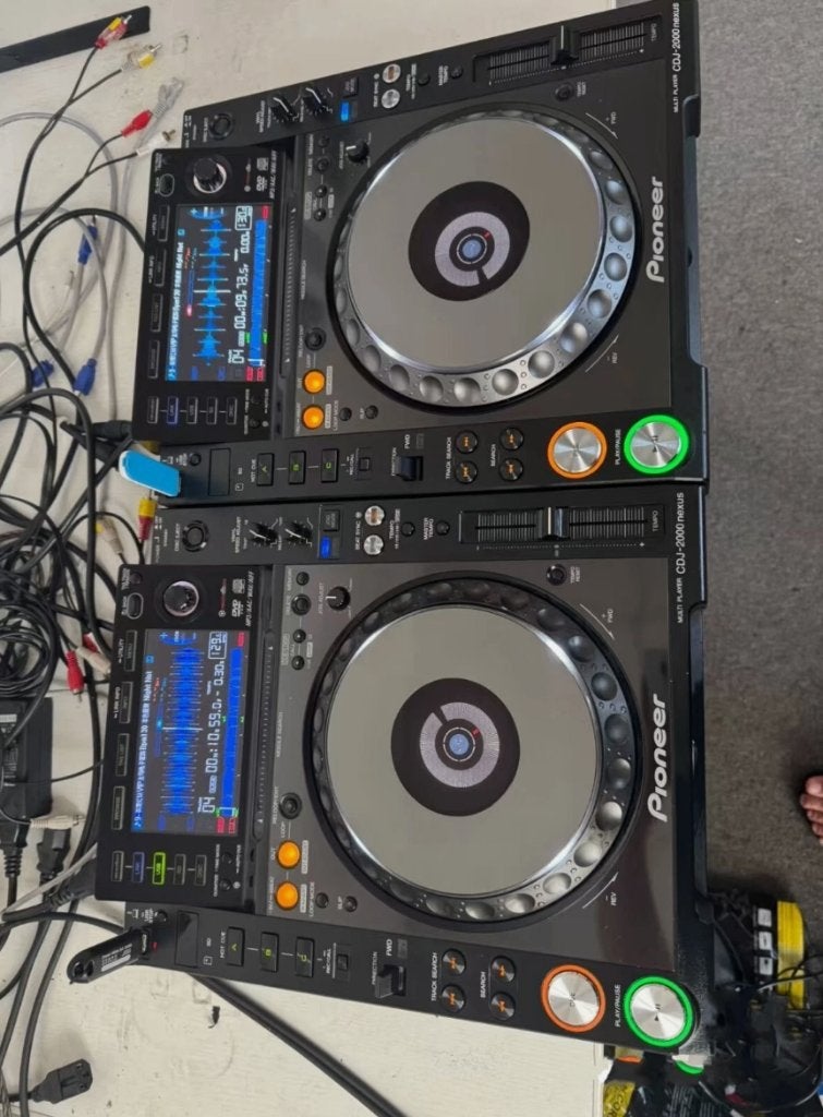 2x Pioneer CDJ2000 nexus nxs CDJ spelers 2 3000 1000 xdj rx, Muziek en Instrumenten, Dj-sets en Draaitafels, Ophalen of Verzenden