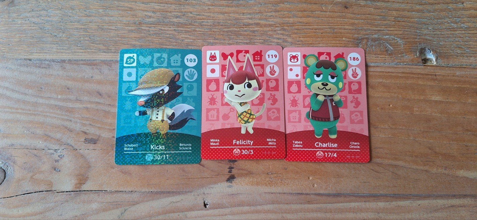 Animal Crossing Amiibo Kaarten - Kicks, Felicity, Charlise, Ophalen of Verzenden, Zo goed als nieuw