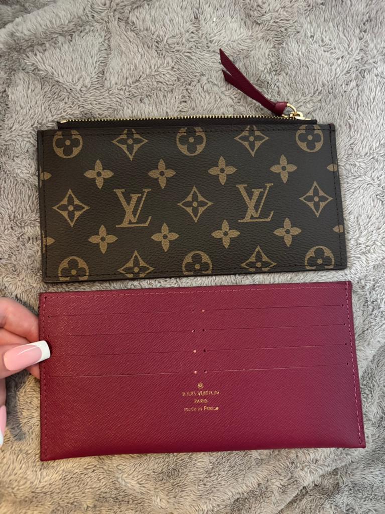Louis Monogram Pouch en pashouder, Sieraden, Tassen en Uiterlijk, Verzenden, Zo goed als nieuw