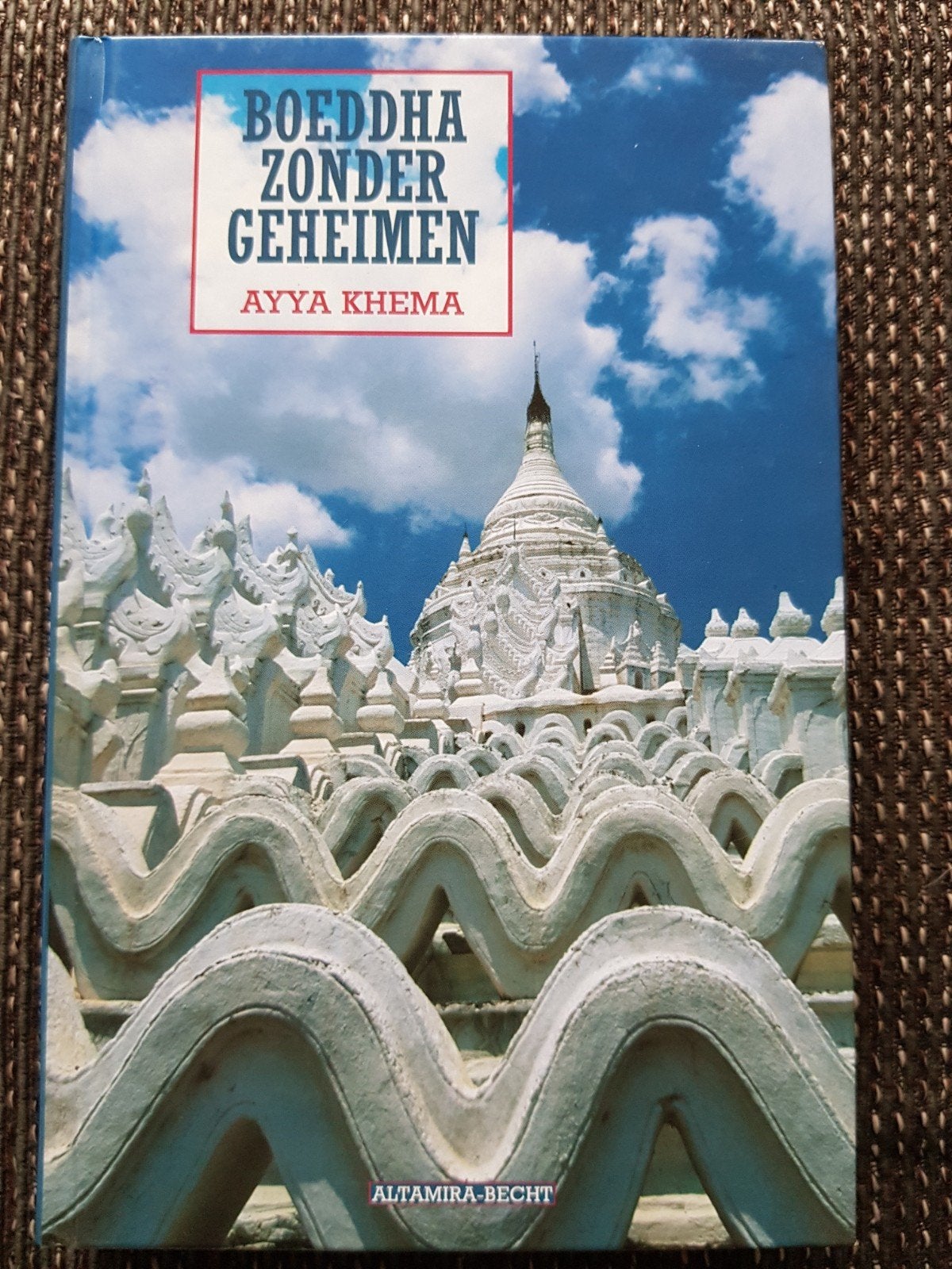 A. Khema - boeddha zonder geheimen nieuw exemplaar, Ophalen of Verzenden, Nieuw, Ayya Khema, Boeddhisme