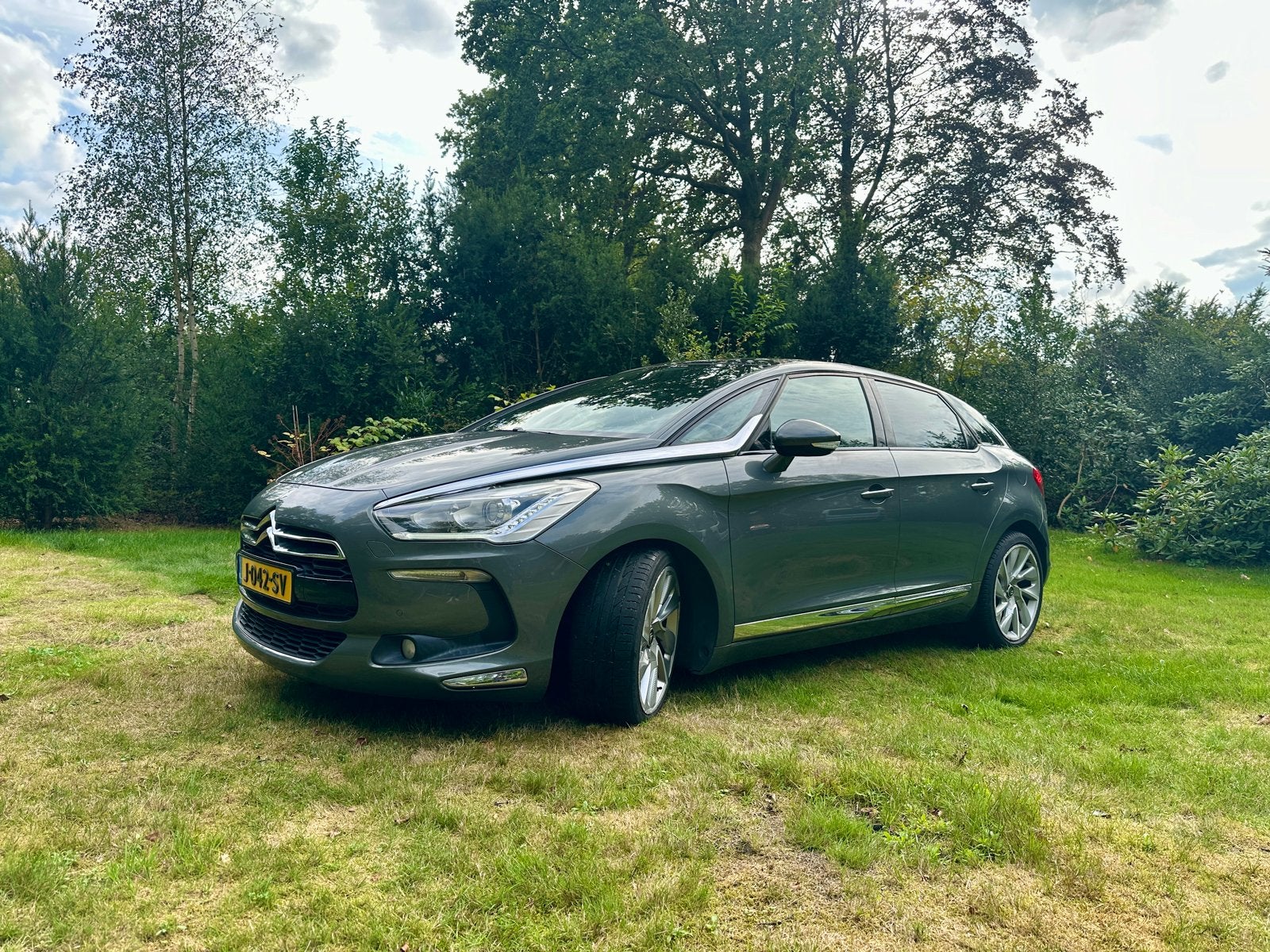 Citroën DS5 1.6 THP 147KW 2012 Grijs