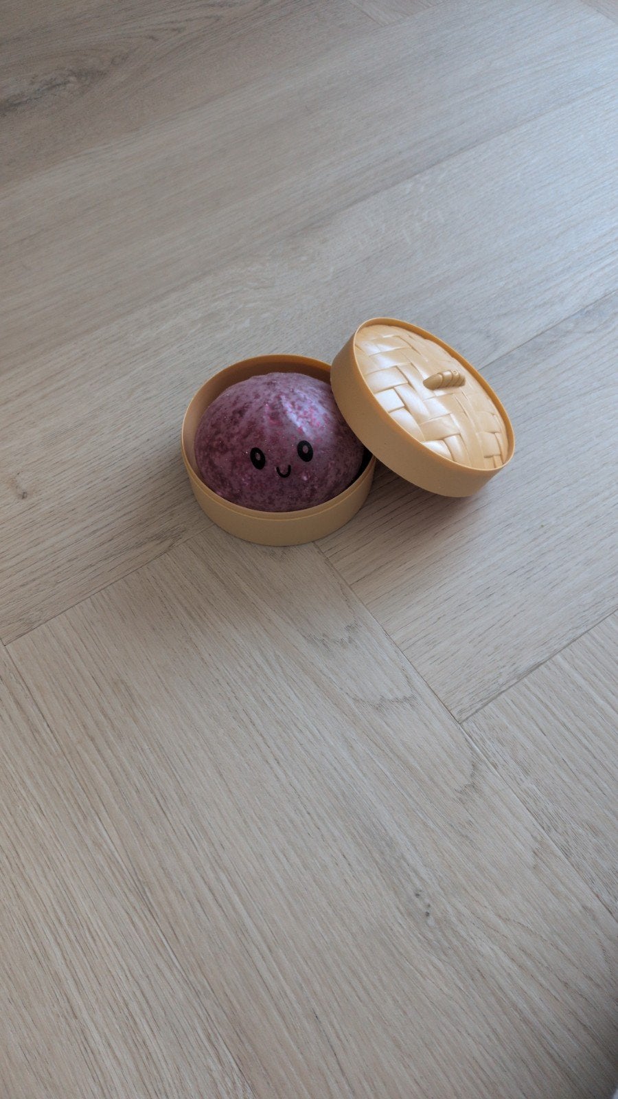 Squishy speelgoed in stoommandje, Overige typen, Ophalen of Verzenden, Zo goed als nieuw, Kunststof