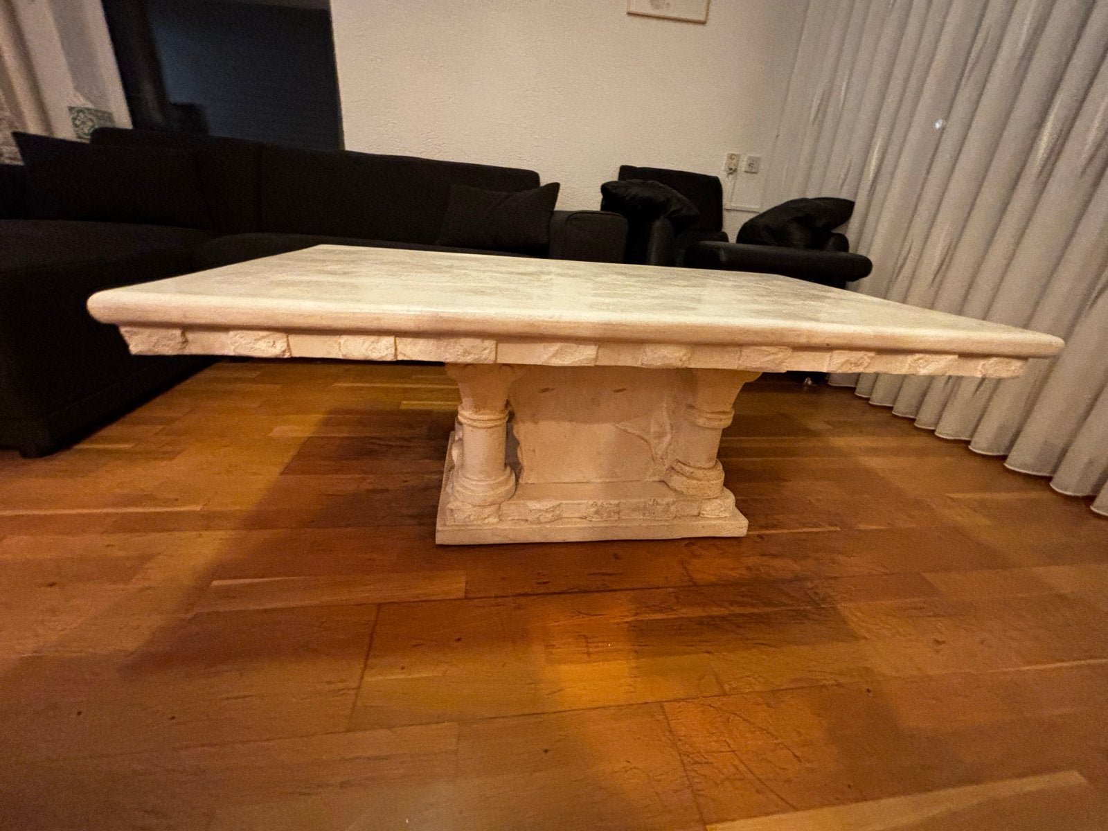 Salontafel in Grieks-Romeinse stijl, Huis en Inrichting, Ophalen, Overige materialen, Gebruikt, 100 tot 150 cm