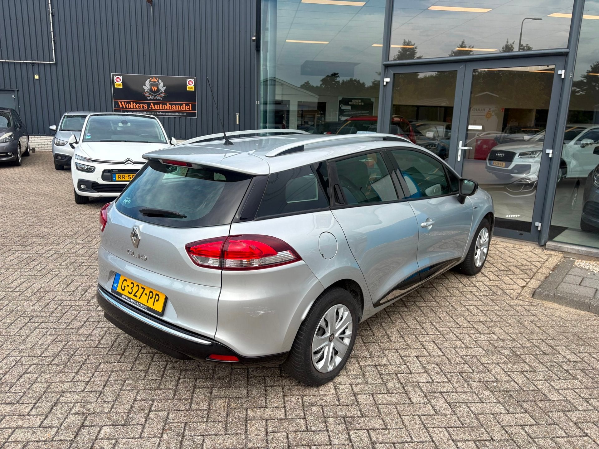 Foto 9 van Renault Clio Estate 1.2 16V *AC