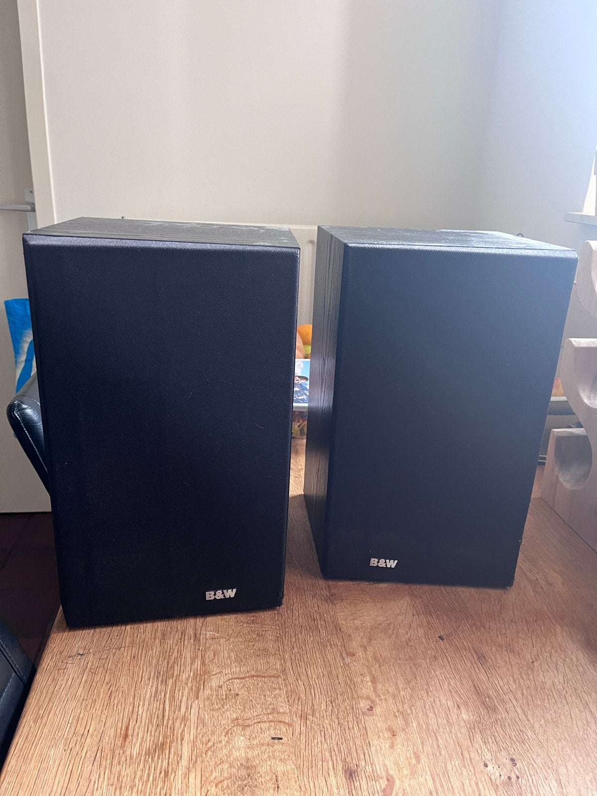 B&W 201i Boekenplank Luidsprekers - Uitstekende Staat, Ophalen of Verzenden, Zo goed als nieuw, Bowers & Wilkins (B&W), Basreflex