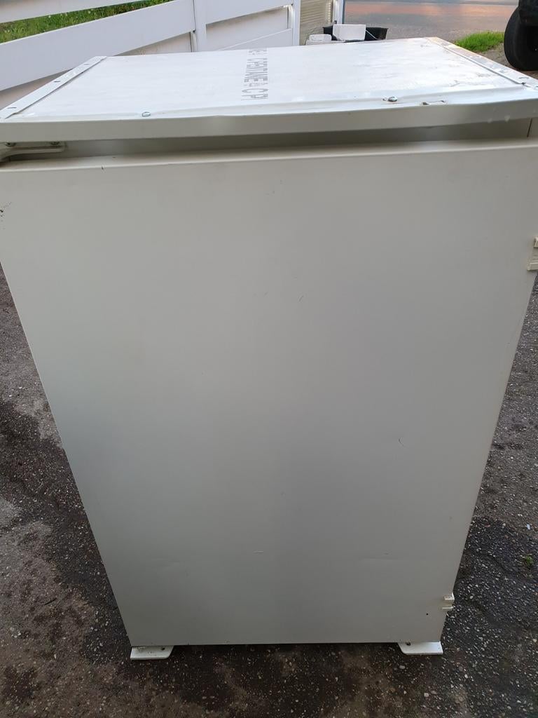 Inbouwkoelkast Whirlpool - Compact en Functioneel, Witgoed en Apparatuur, 100 tot 150 liter, 45 tot 60 cm, Ophalen, 85 tot 120 cm